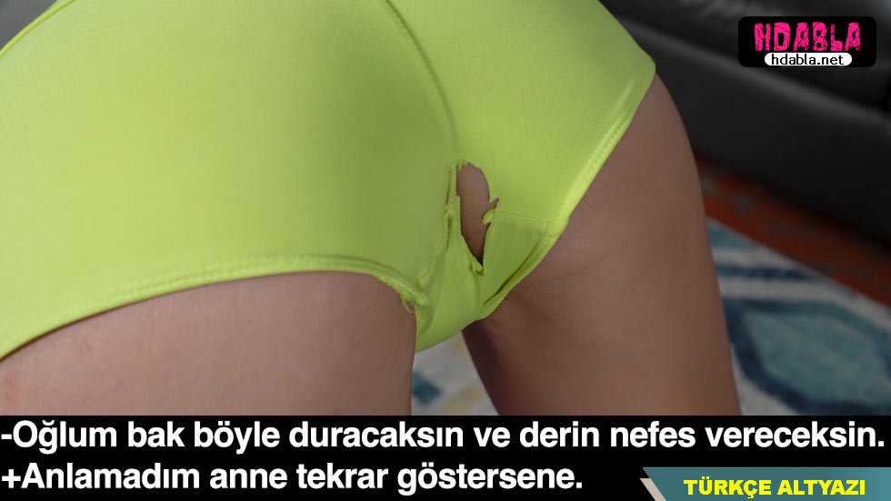 Annem yoga yaparken donu yırtılmış Farkında değil KALKTI